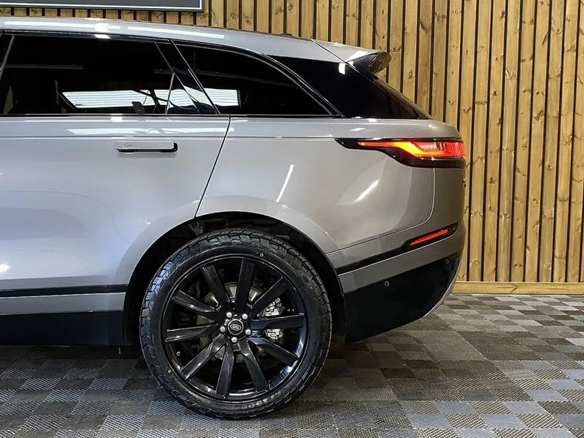 2019-land-rover-range-rover-velar-30-d300-r-dynamic-hse-big-51