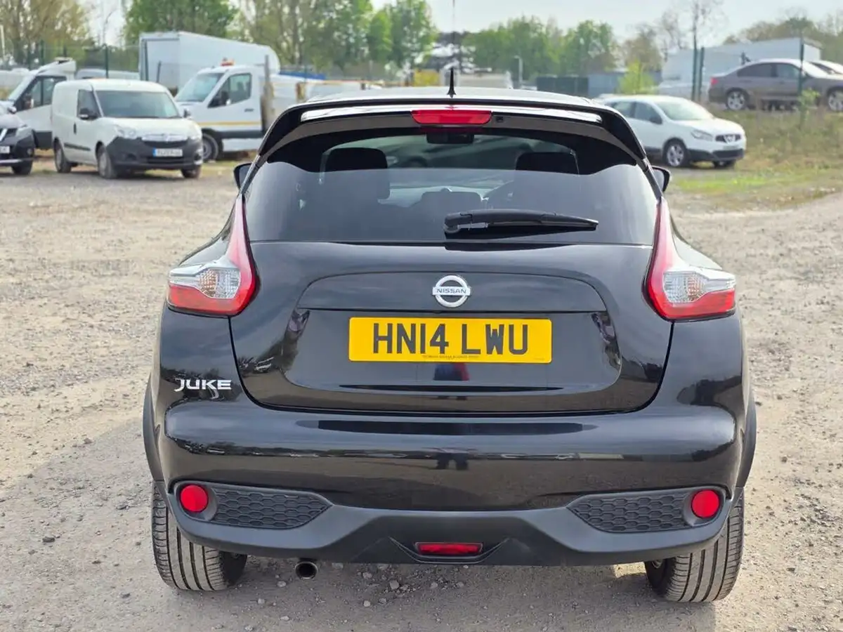 2014-nissan-juke-16-acenta-premium-117ps-1598cc-xtronic-cvt-big-15