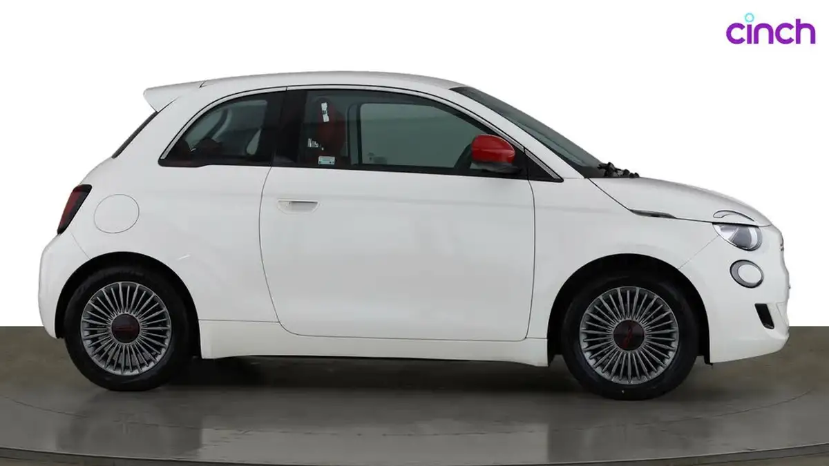 2022-fiat-500-e-red-117bhp-big-7