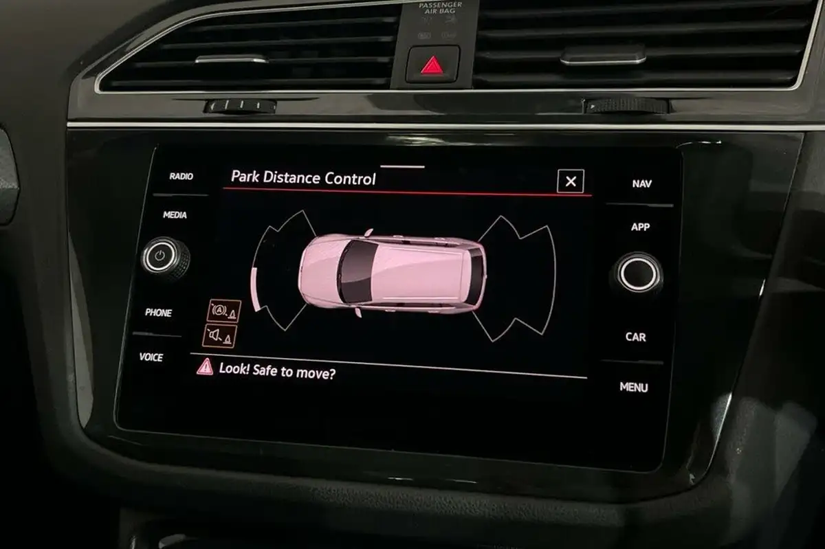 2022-volkswagen-tiguan-20tdi-active-big-12