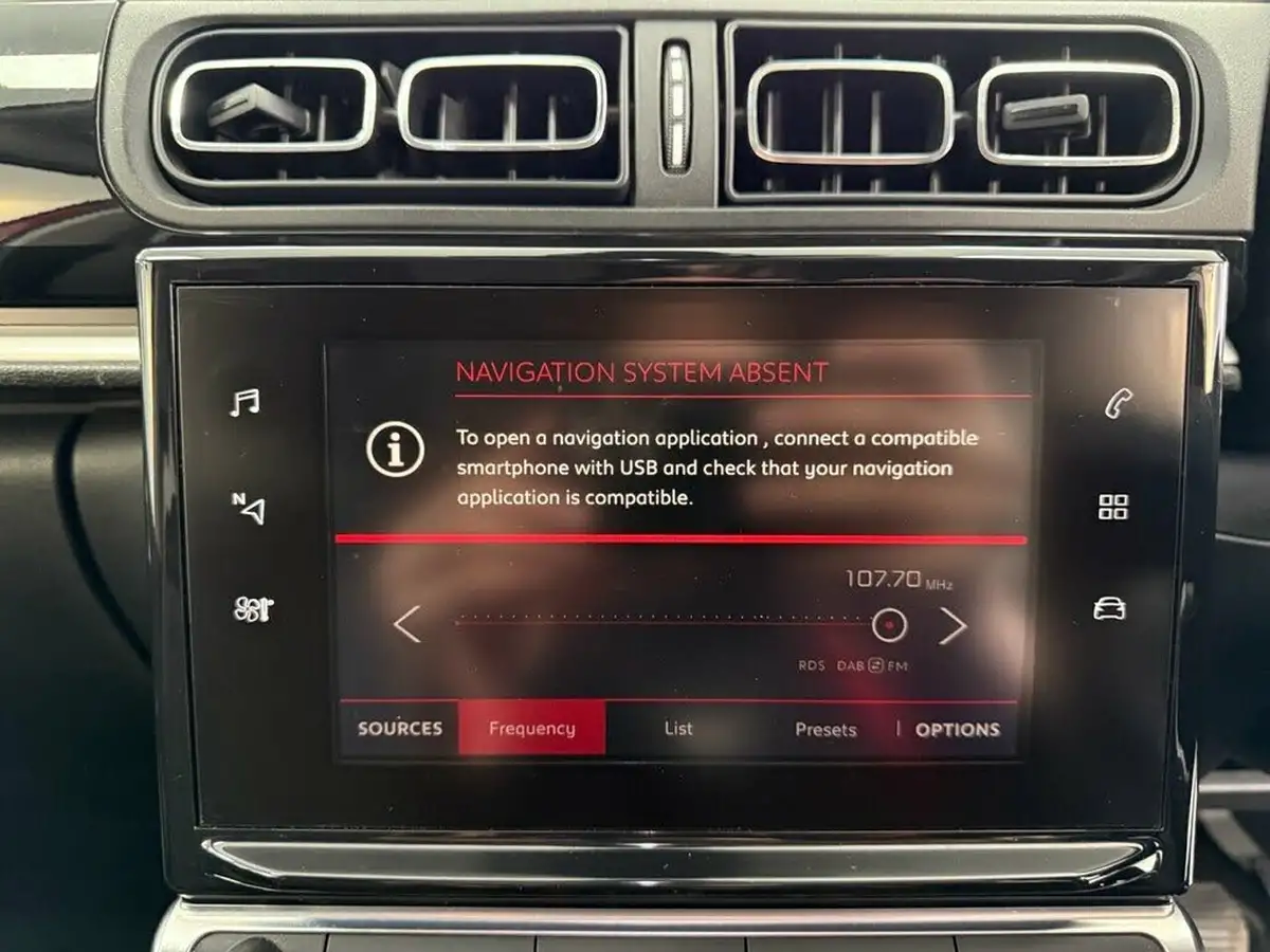 2017-citroen-c3-12-puretech-flair-82ps-big-33