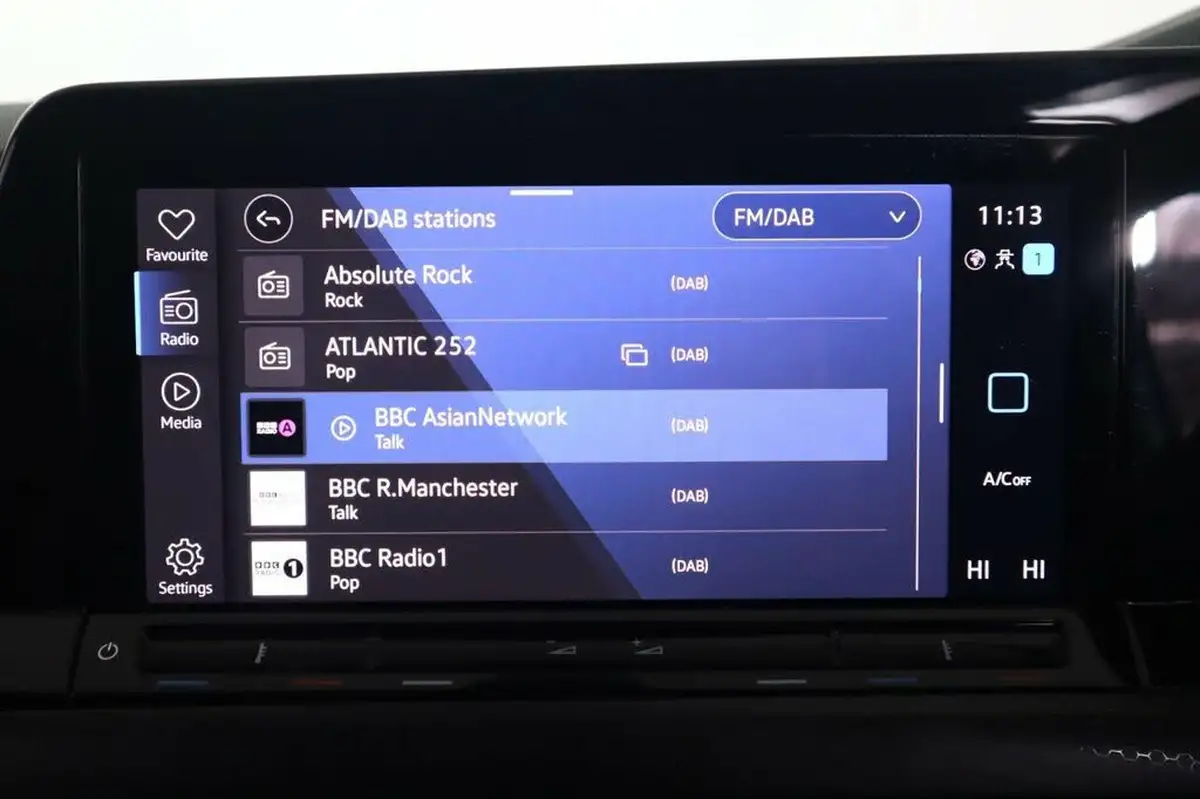 2020-volkswagen-golf-20-tsi-gti-dsg-big-31