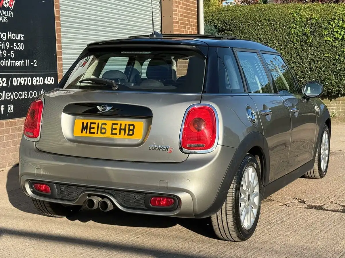 2016-mini-cooper-20-cooper-s-ss-hatchback-5d-big-60