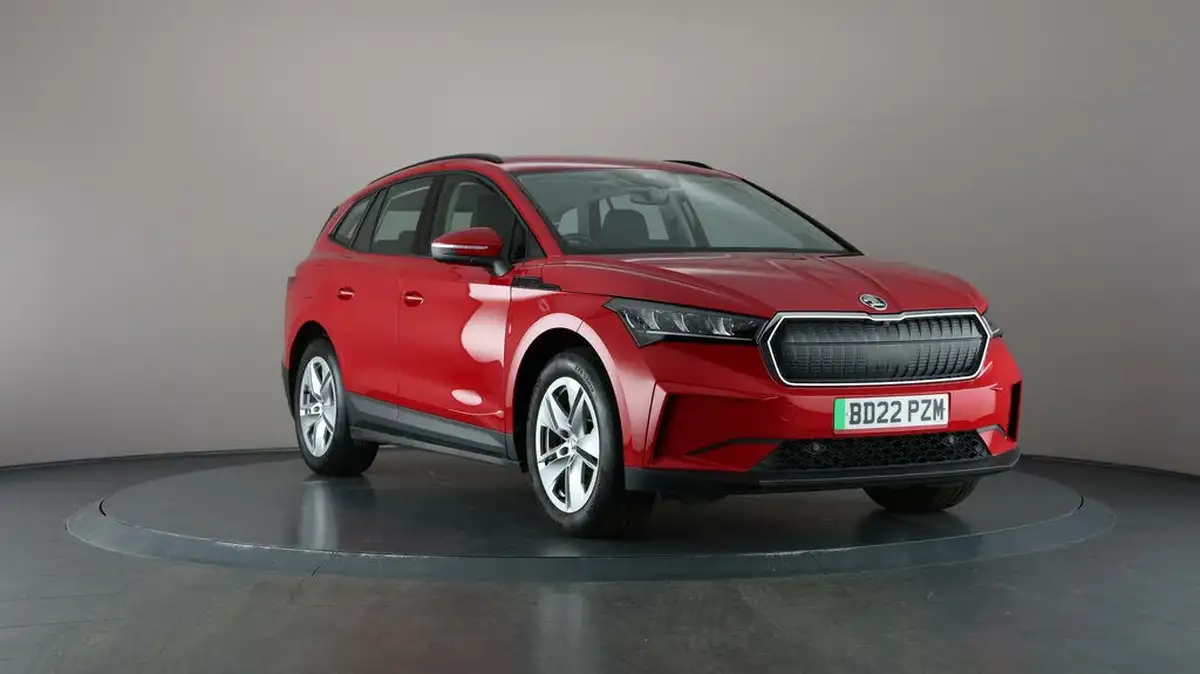 2022-skoda-enyaq-e-60-big-53