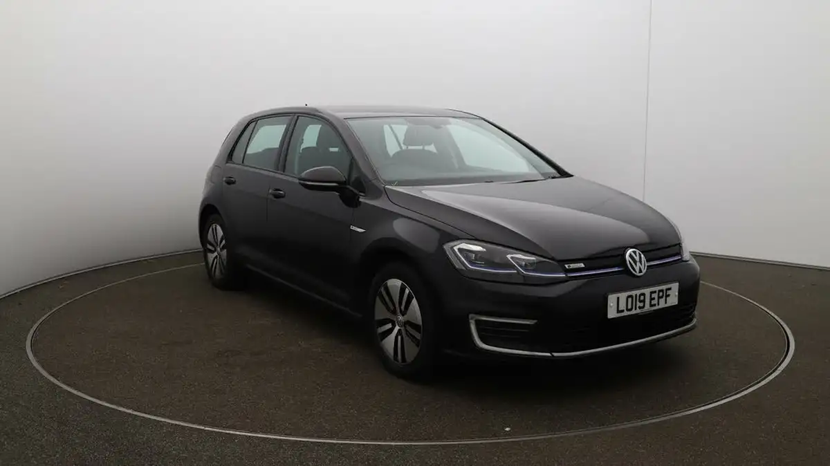 2019-volkswagen-golf-e-e-golf-big-43