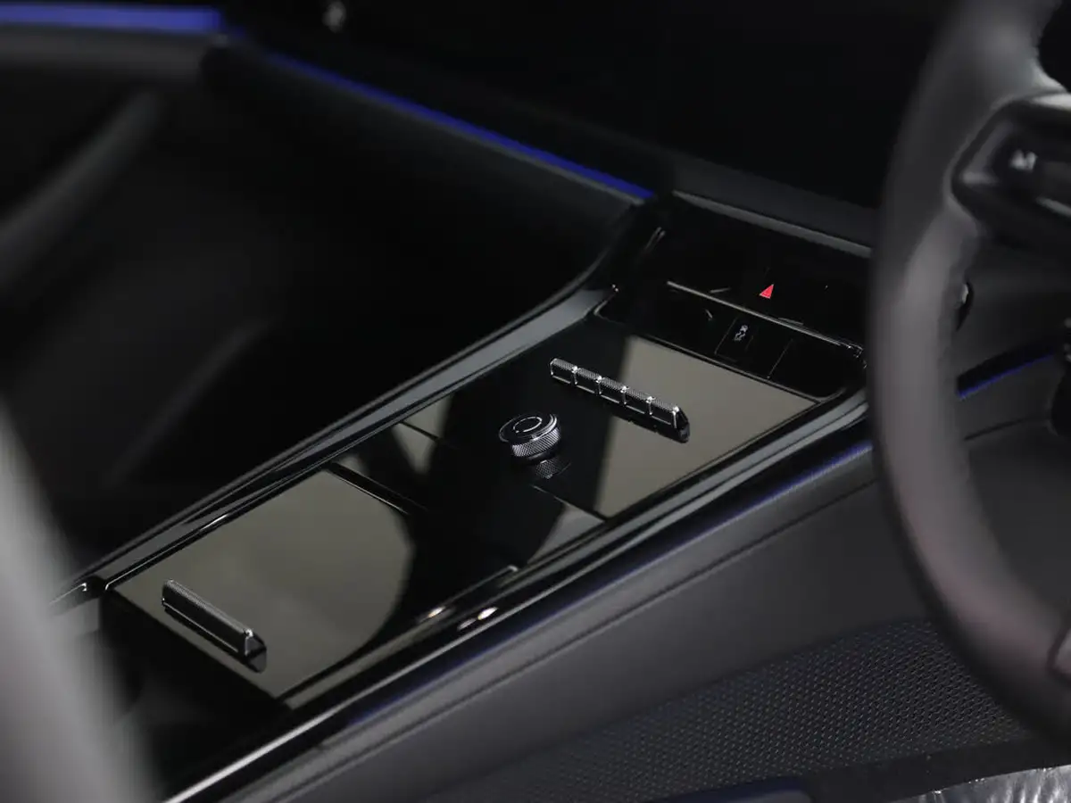 2025-porsche-panamera-30-4-e-hybrid-470ps-hatchback-big-26