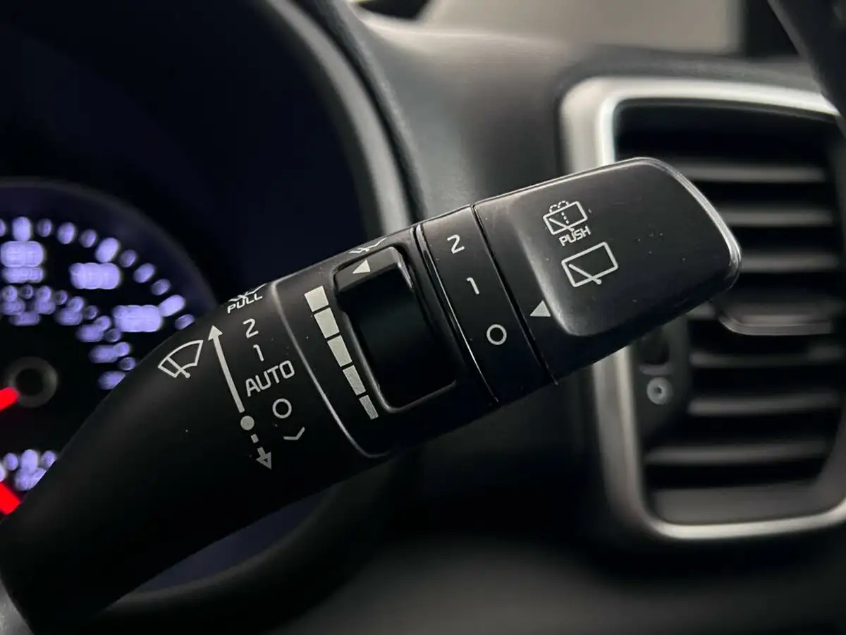 2019-kia-sportage-16-gdi-2-big-24