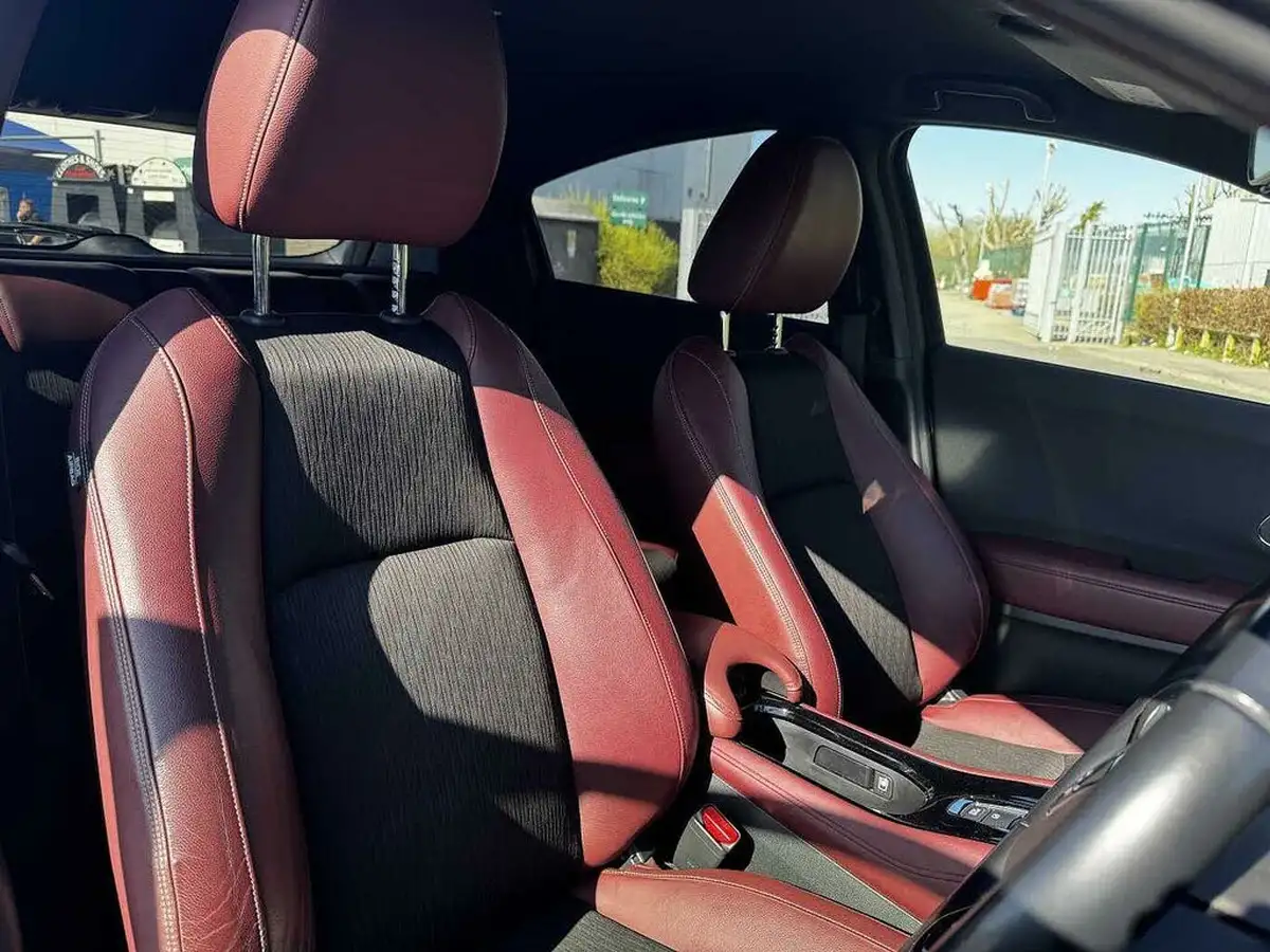 2020-honda-hr-v-15-i-vtec-sport-big-16