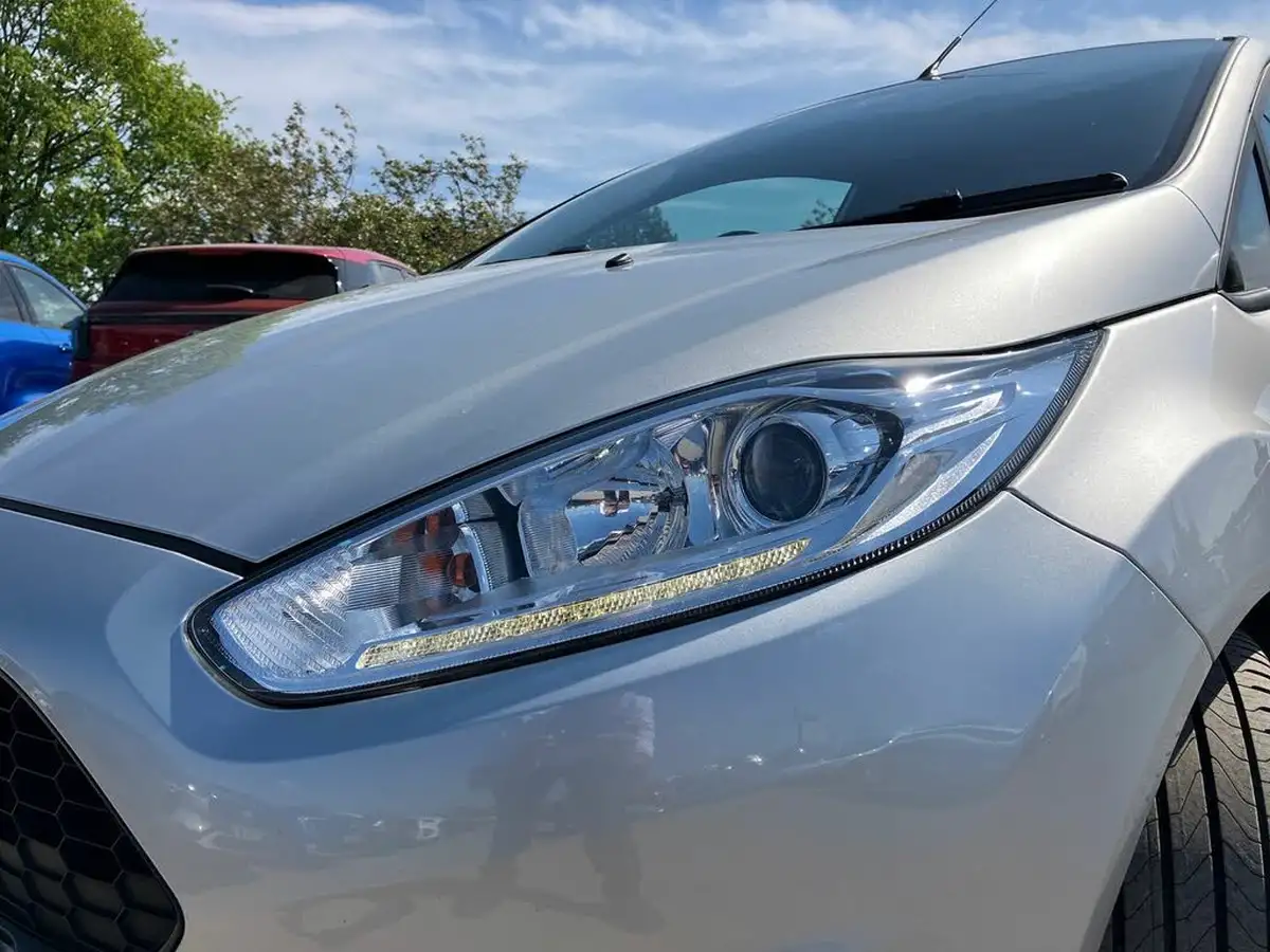 2017-ford-fiesta-10t-st-line-100ps-3d-big-14