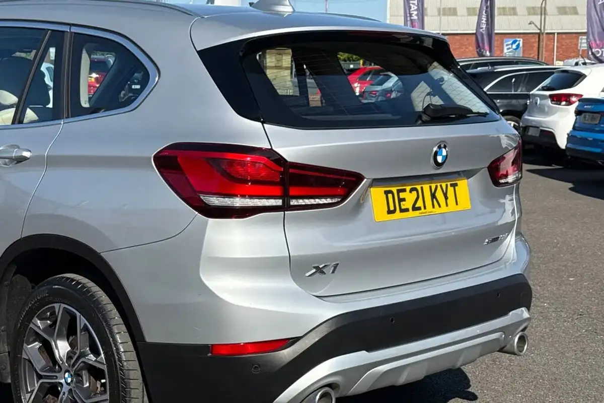 2021-bmw-x1-20td-sdrive18d-xline-sport-auto-big-7