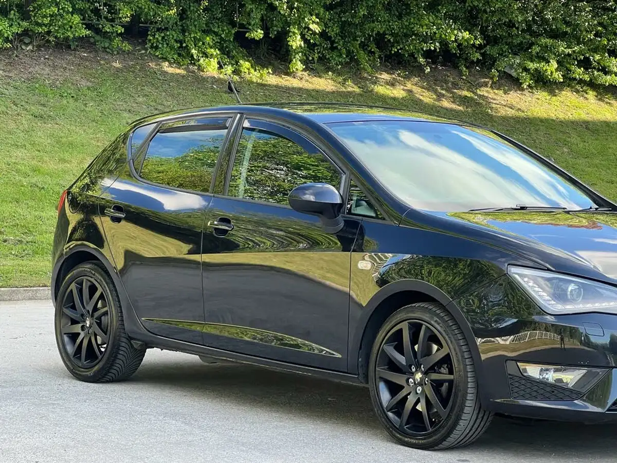 2013-seat-ibiza-16td-fr-105-cr-hatchback-5d-big-12
