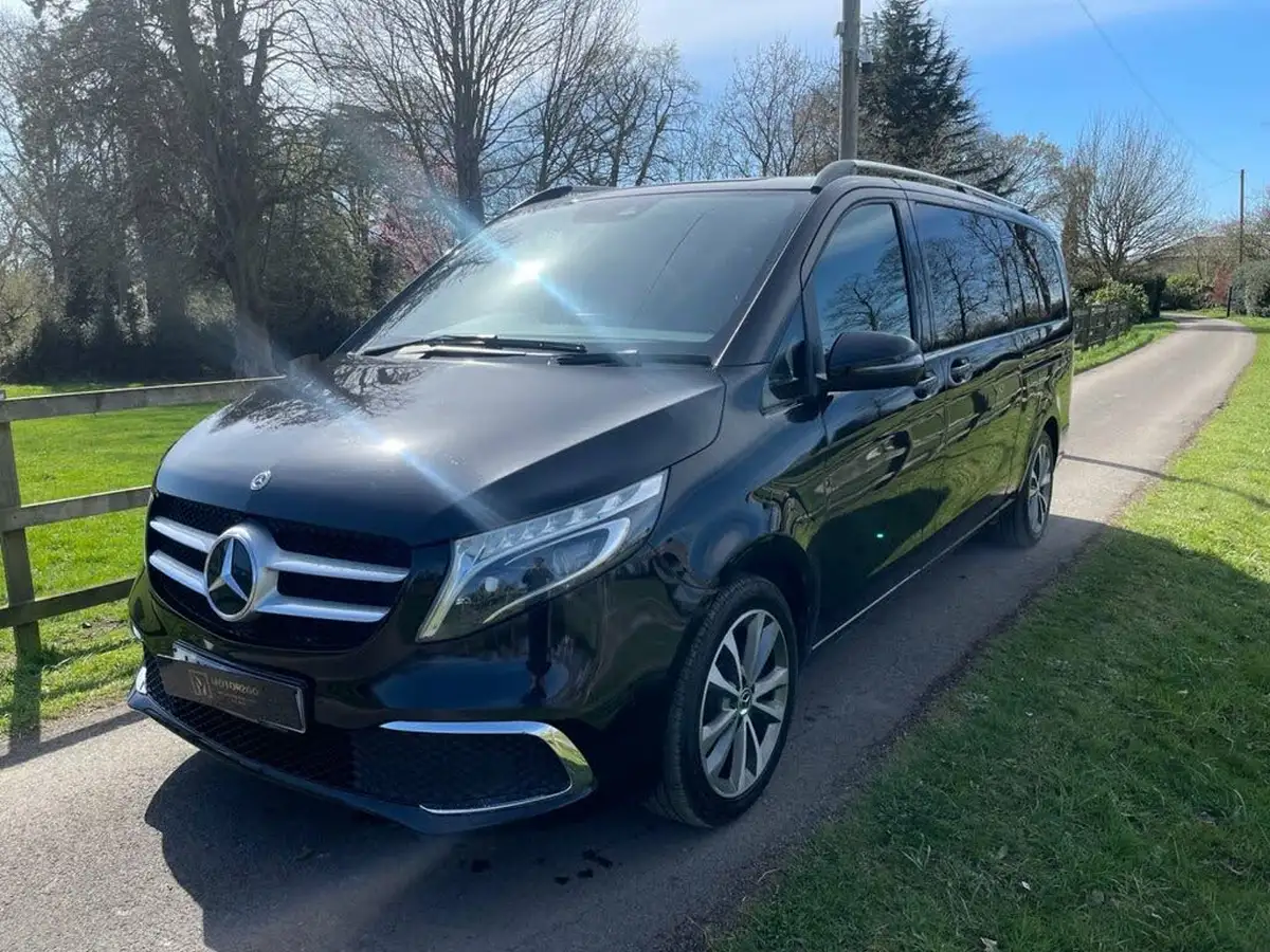 2019-mercedes-benz-v-class-20d-v220d-sport-extra-long-big-2
