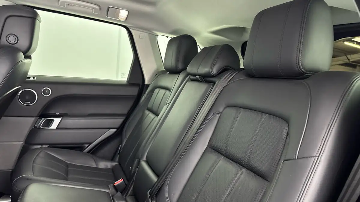 2020-land-rover-range-rover-sport-30-d300-hse-dynamic-big-13