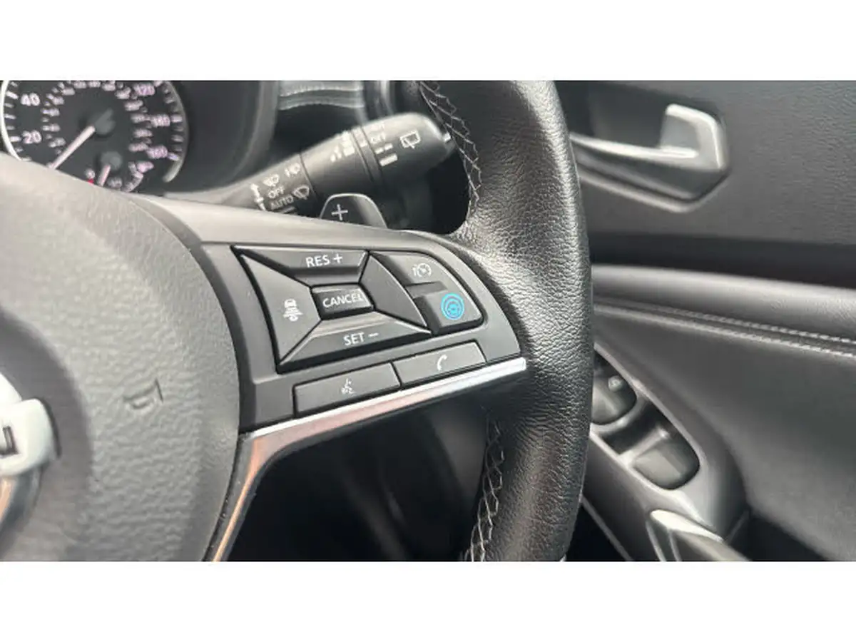 2022-nissan-juke-10-dig-t-tekna-dct-big-40