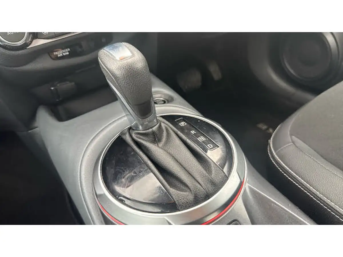 2022-nissan-juke-10-dig-t-tekna-dct-big-12