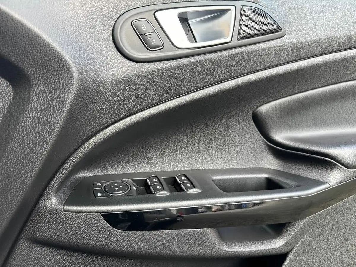 2022-ford-ecosport-10t-titanium-big-24