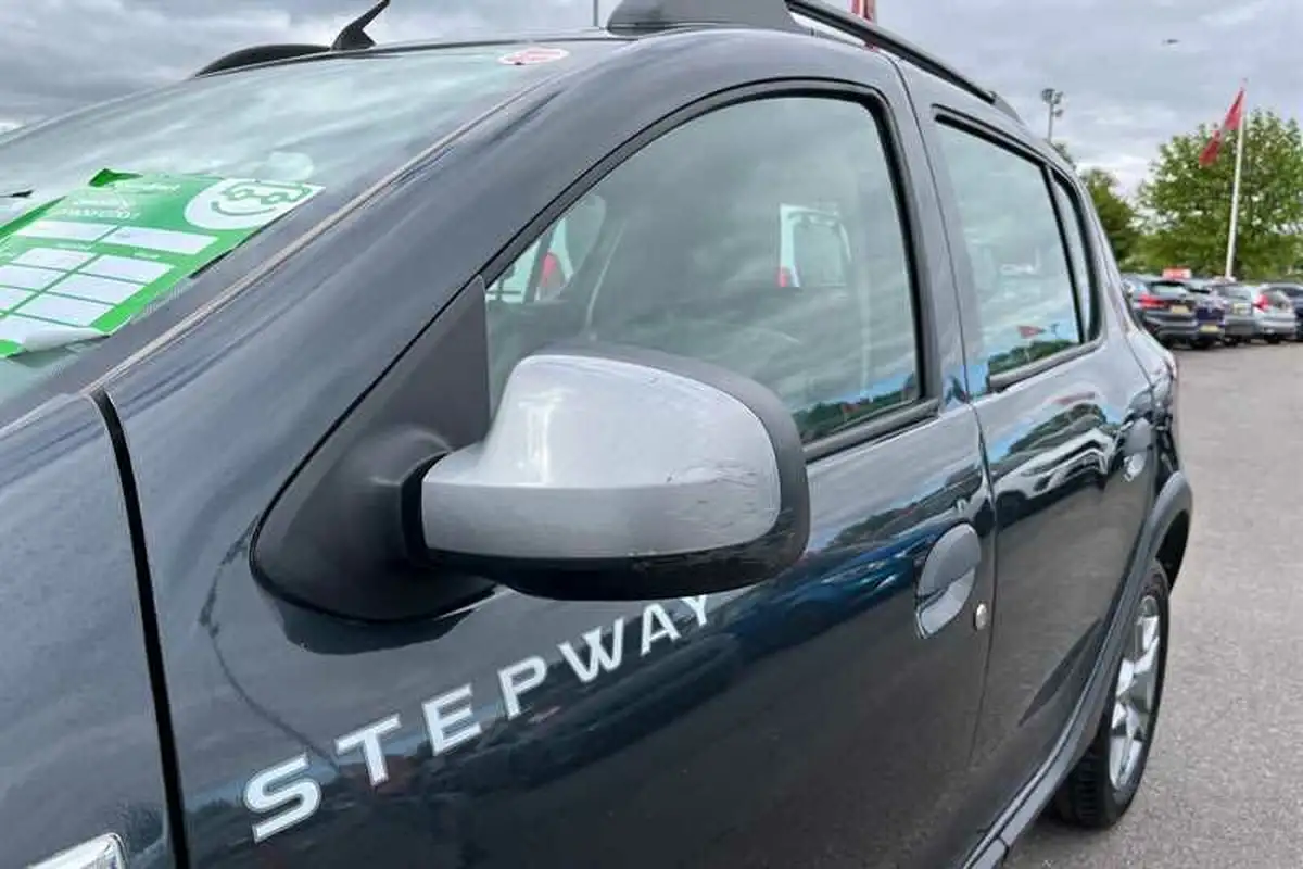 2020-dacia-sandero-stepway-09-tce-comfort-big-34