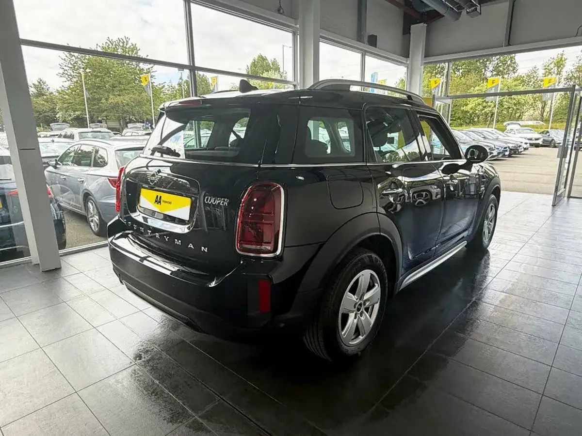 2021-mini-countryman-15-cooper-classic-comfort-auto-big-11