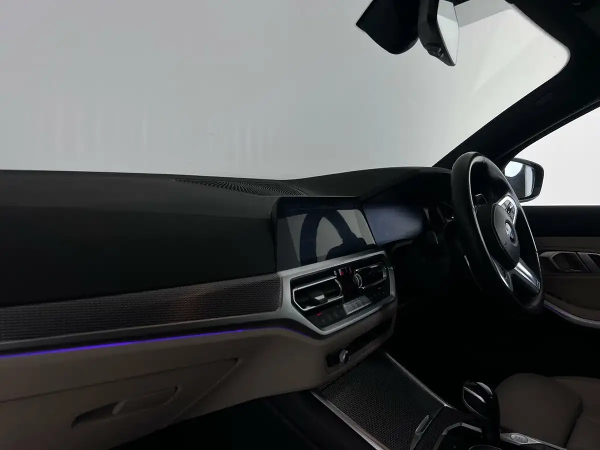 2020-bmw-3-series-20-330i-m-sport-saloon-4d-big-15