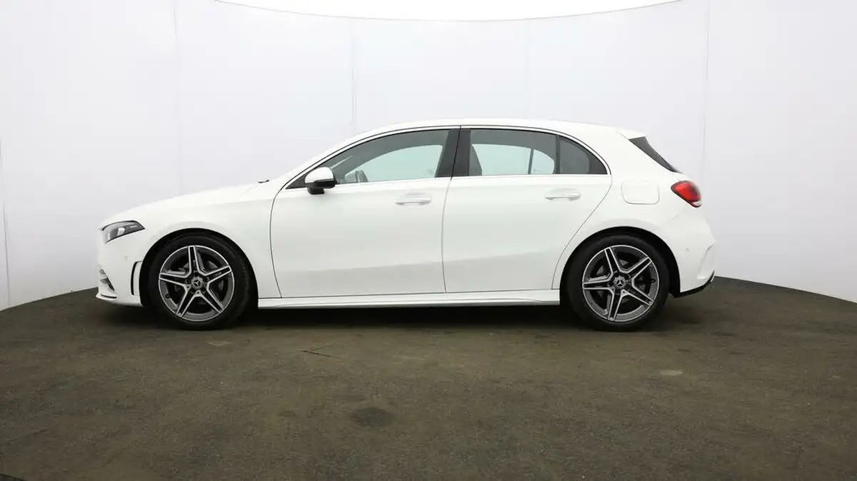 2018-mercedes-benz-a-class-13-a200-amg-line-premiumss-hatchback-5d-7g-dct-big-68