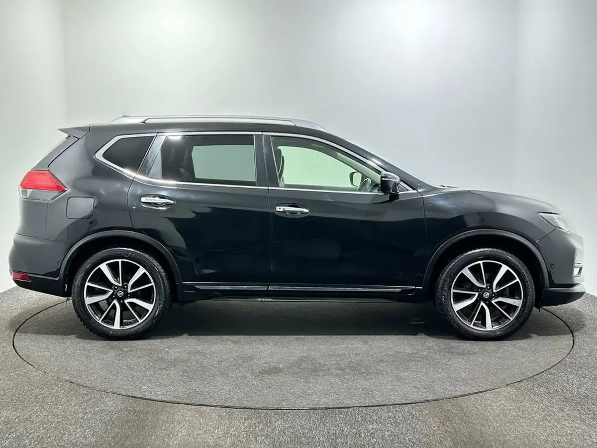 2017-nissan-x-trail-16dci-tekna-4x4-big-8