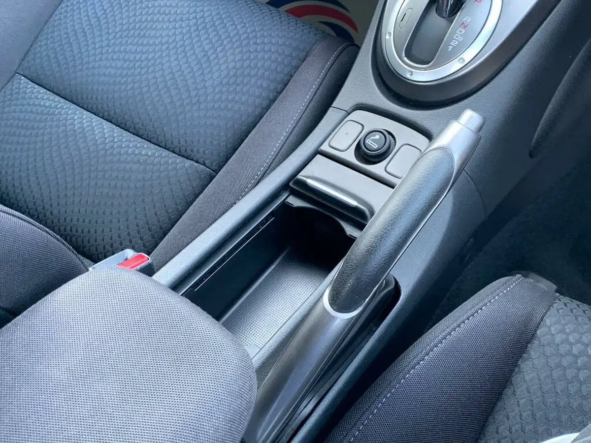 2010-honda-civic-18-es-t-auto-big-10