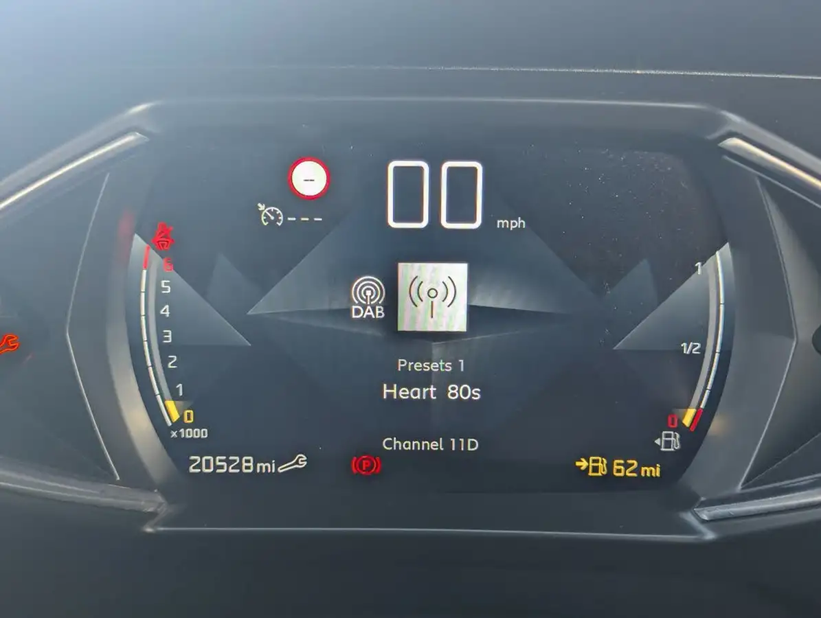 2019-ds-ds-3-crossback-12-puretech-performance-line-100ps-big-21