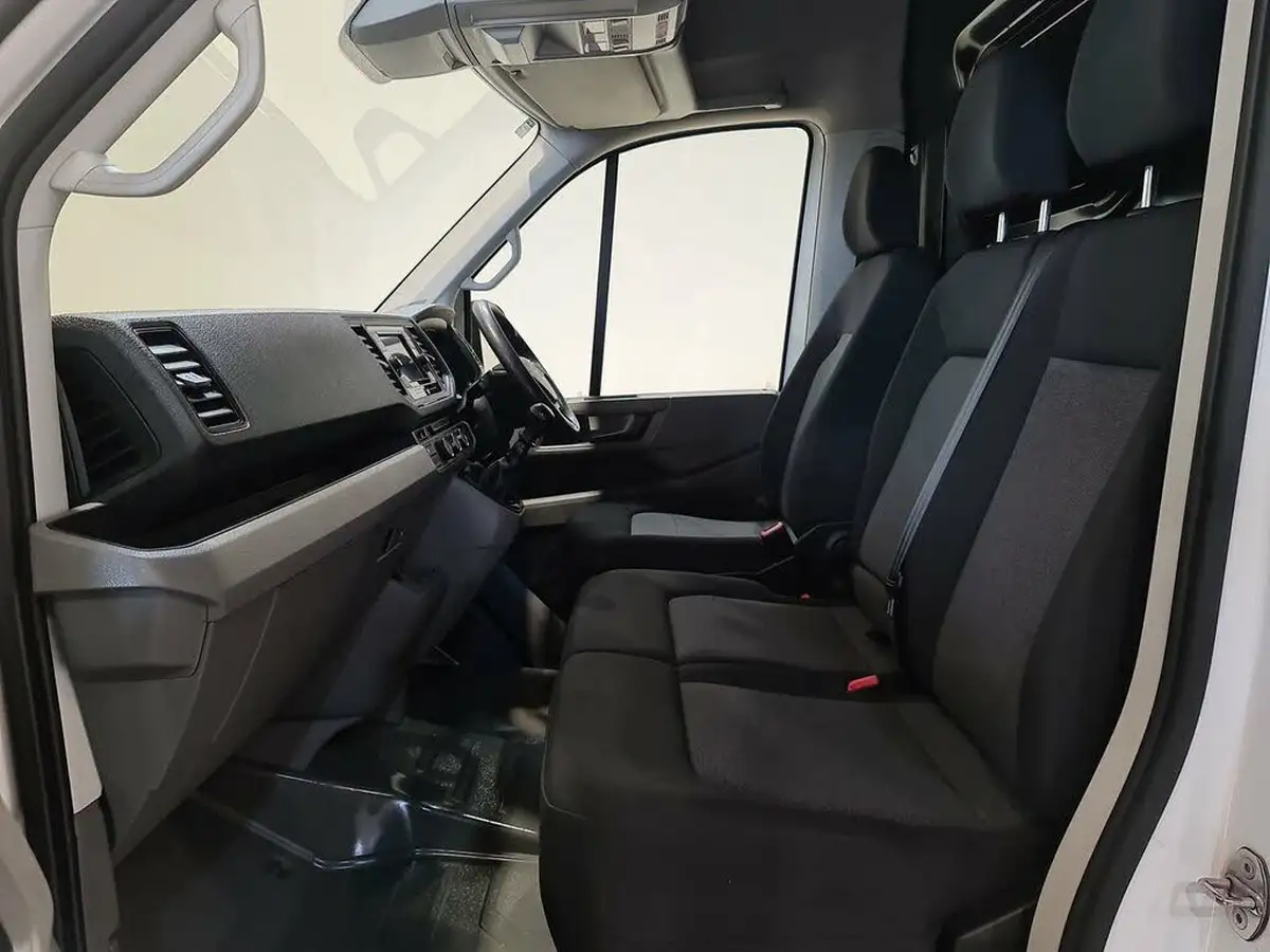 2020-volkswagen-crafter-20tdi-cr35-lwb-trendline-140pseu6dt-e-big-25