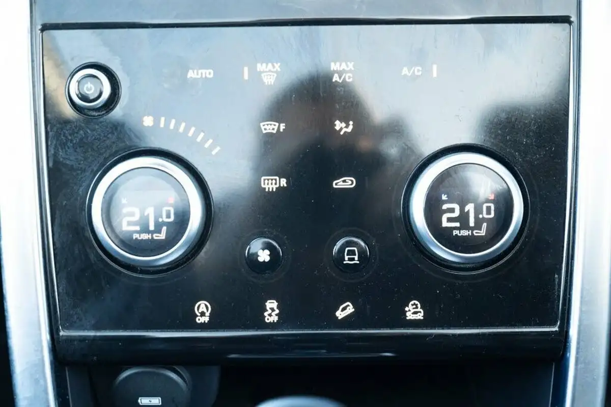 2020-land-rover-discovery-sport-20-d180-se-big-15