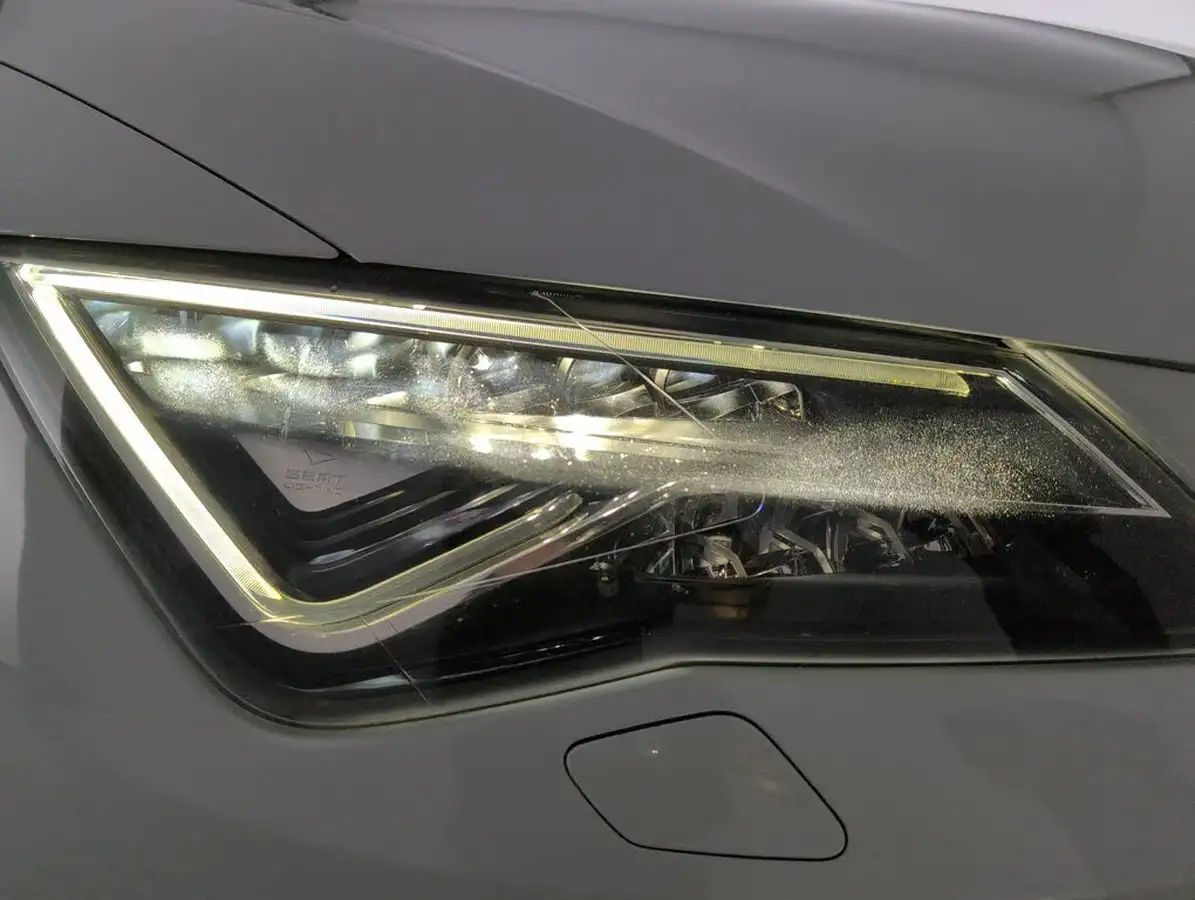 2019-seat-leon-15-tsi-evo-fr-black-edition-150ps-hatchback-dsg-big-5