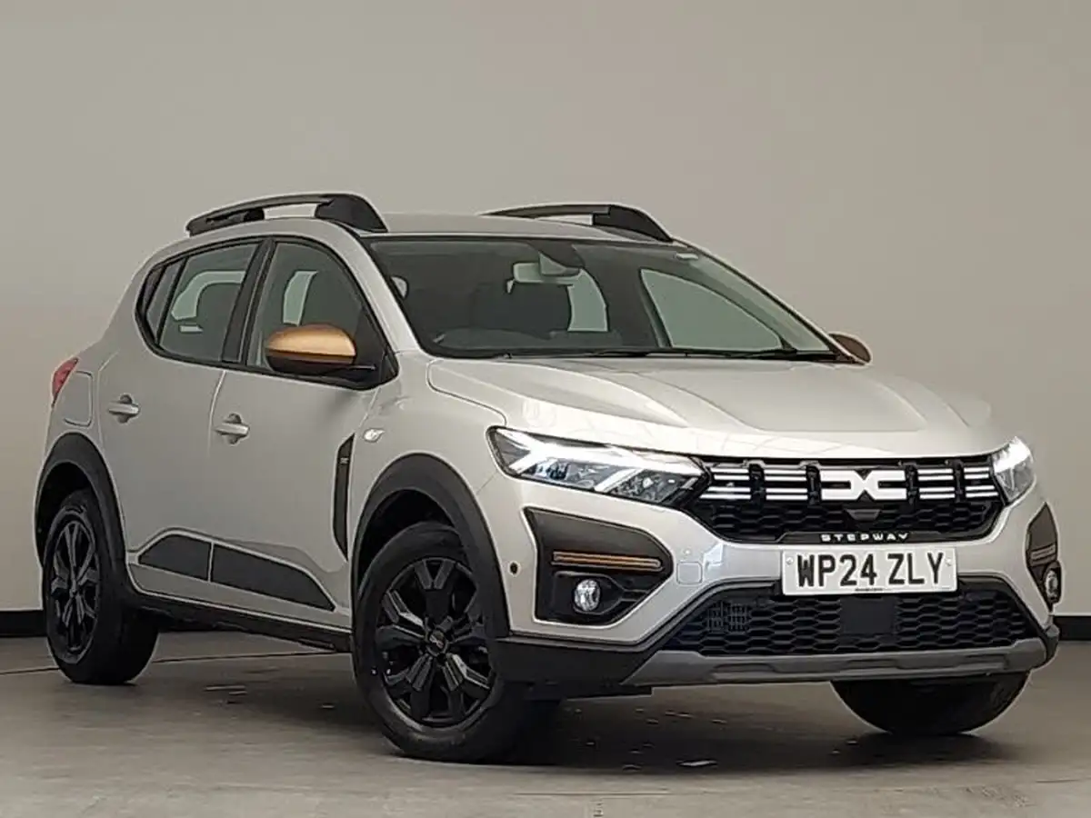 2024-dacia-sandero-stepway-10-tce-extreme-90bhp-big-0