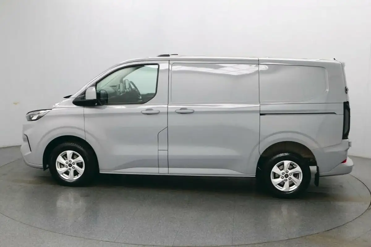 2024-ford-transit-custom-20tdci-320-l1h1-limited-136pseu6e-panel-van-1996cc-auto-big-4