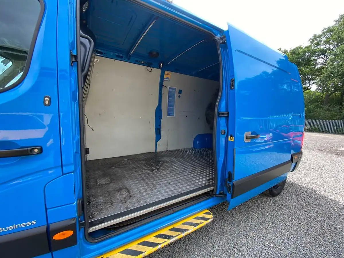 2020-renault-master-23dci-lm35-150-business-energy-big-10