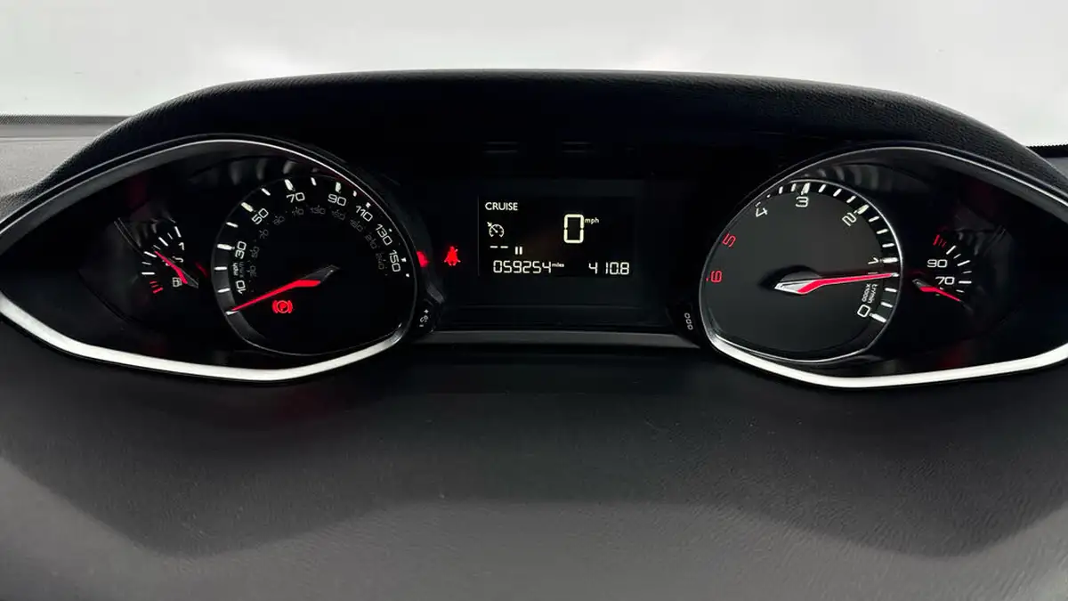 2019-peugeot-308-sw-15-bluehdi-gt-line-big-12