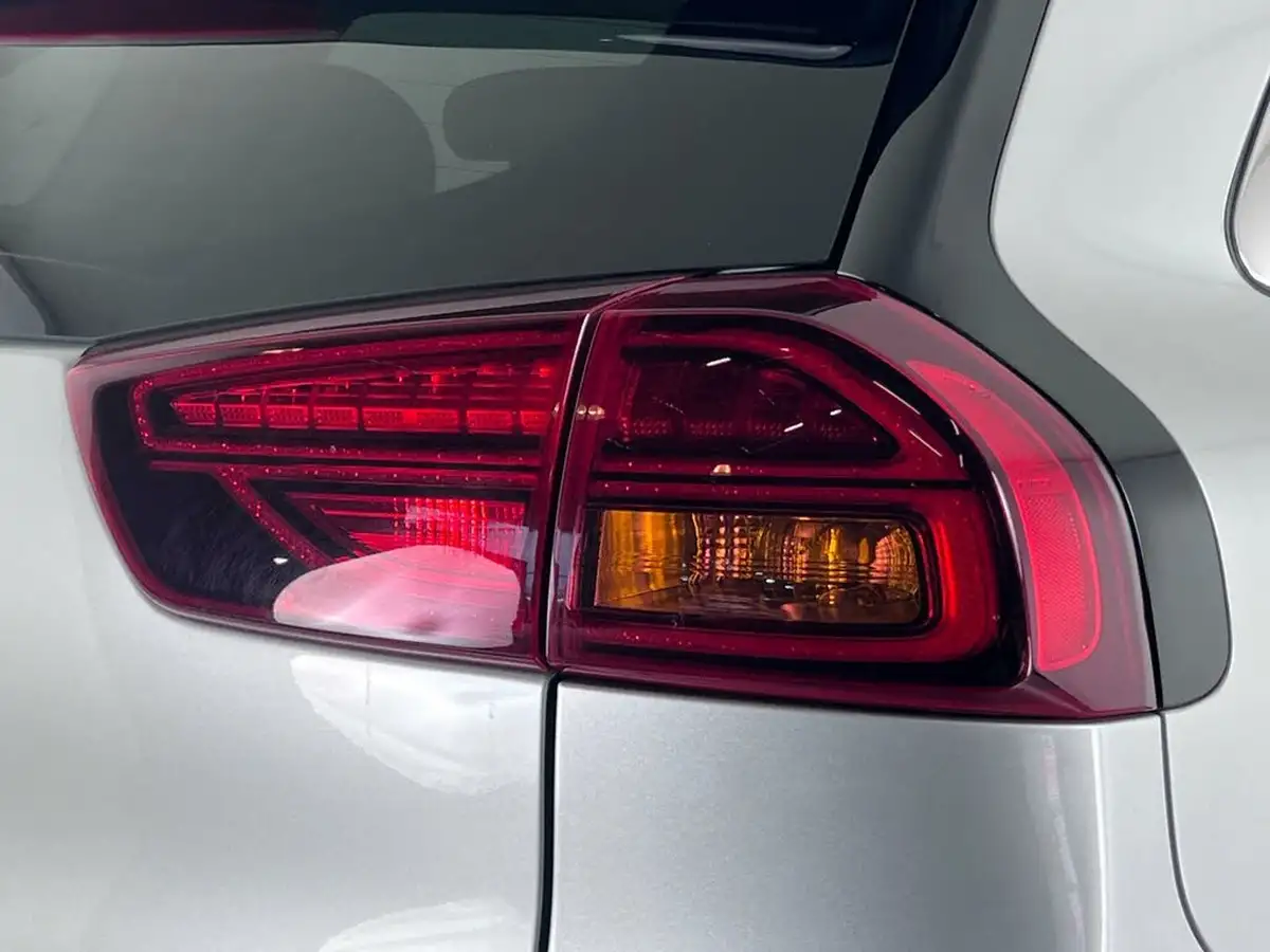 2020-kia-niro-16-gdi-2-big-9