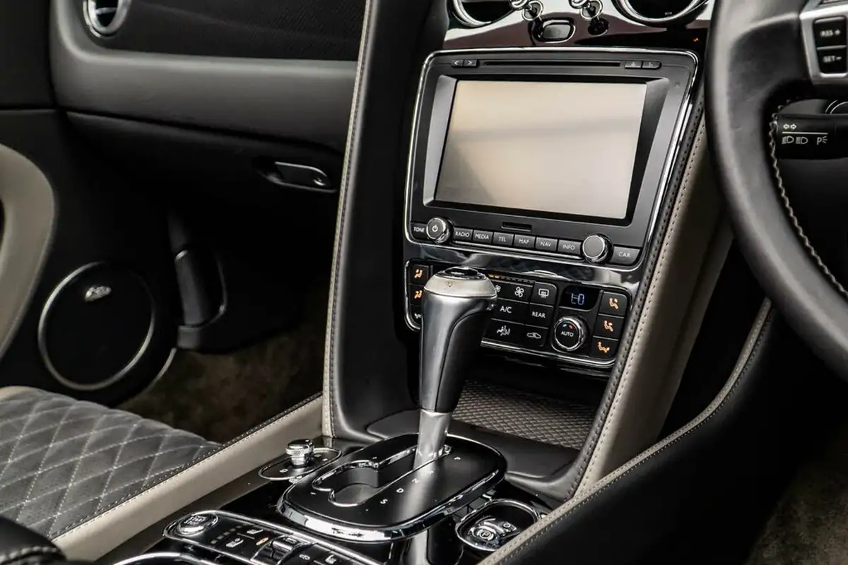 2018-bentley-continental-60-supersports-big-25