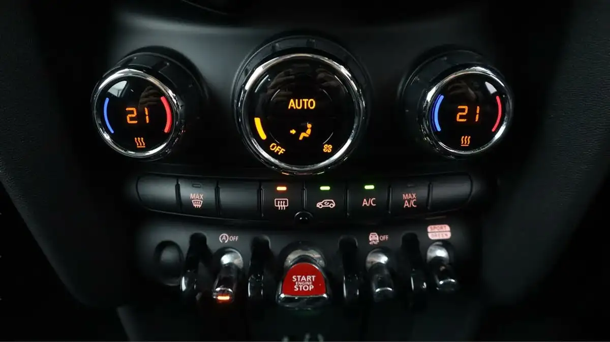 2018-mini-cooper-15-cooper-series-ii-ss-hatchback-3d-big-12