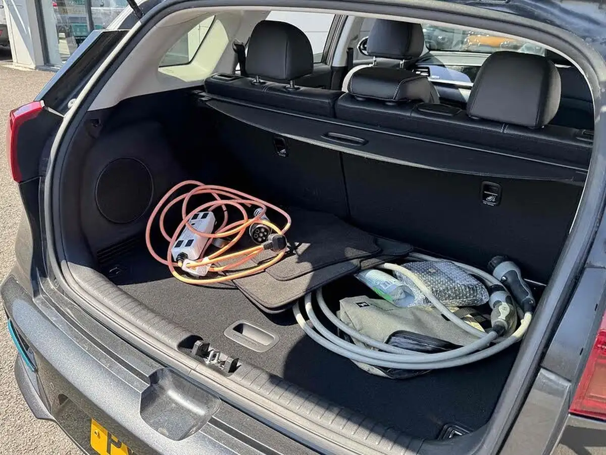 2021-kia-e-niro-ev-4-big-19
