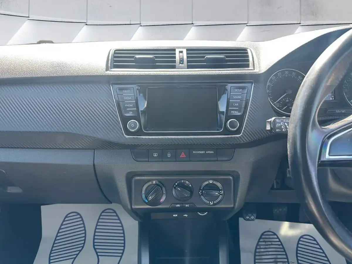 2016-skoda-fabia-14tdi-se-hatchback-big-8