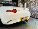 2019-mazda-mx-5-15-se-small-32