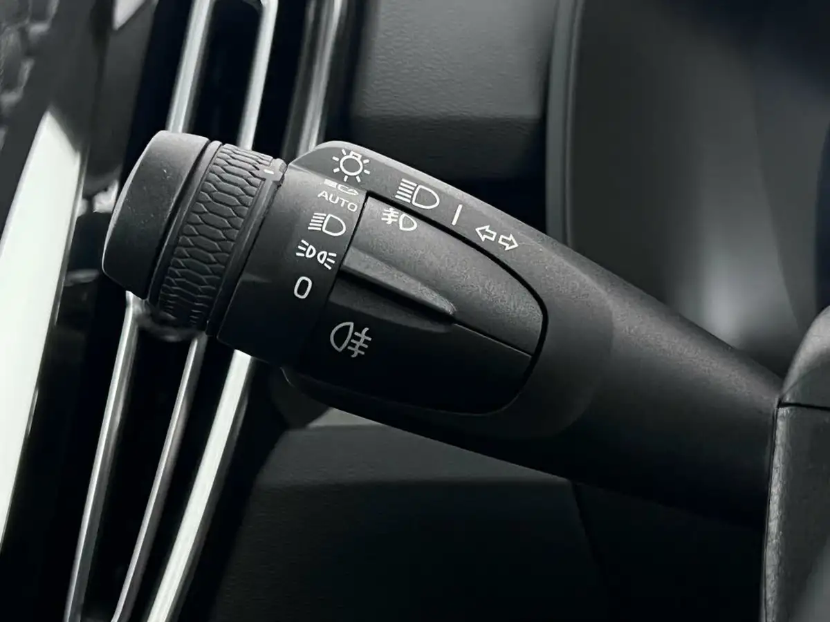 2021-volvo-xc40-15-t5-inscription-pro-258bhp-big-25