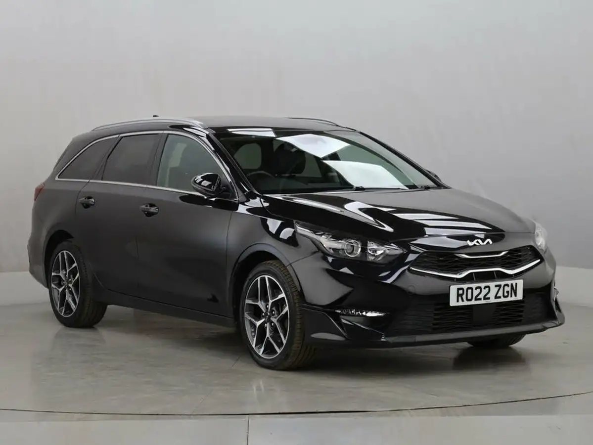 2022-kia-ceed-15-t-gdi-3-sportswagon-big-1
