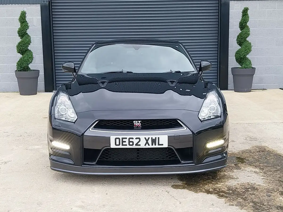 2012-nissan-gt-r-38-550ps-track-pack-auto-big-3