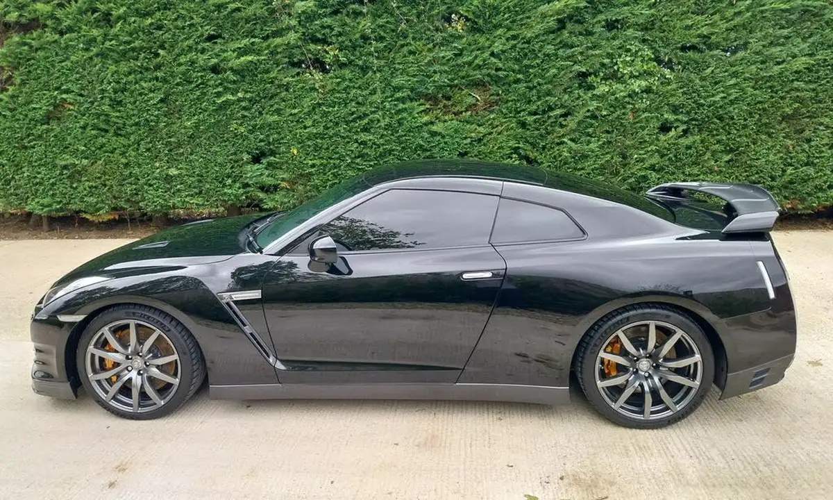 2012-nissan-gt-r-38-550ps-track-pack-auto-big-7
