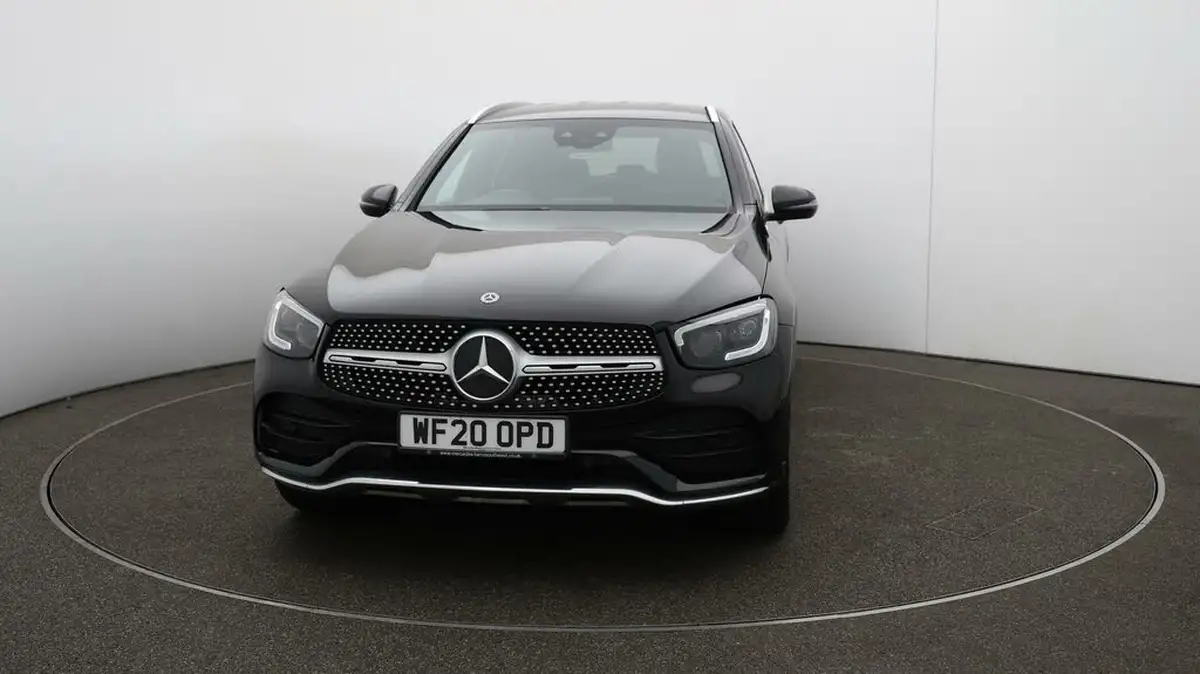2020-mercedes-benz-glc-class-20d-glc300d-amg-line-premium-station-wagon-5d-big-39