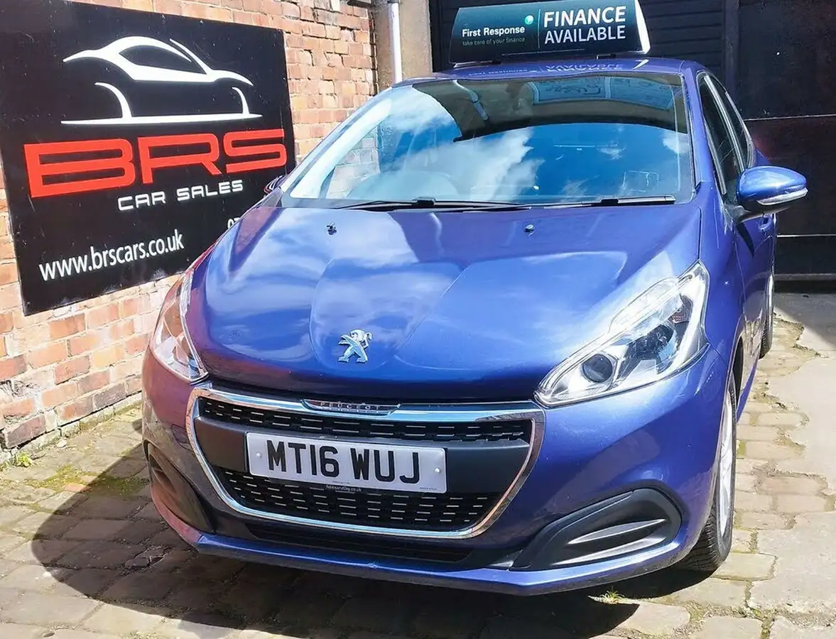 2016-peugeot-208-10-puretech-active-5d-big-0