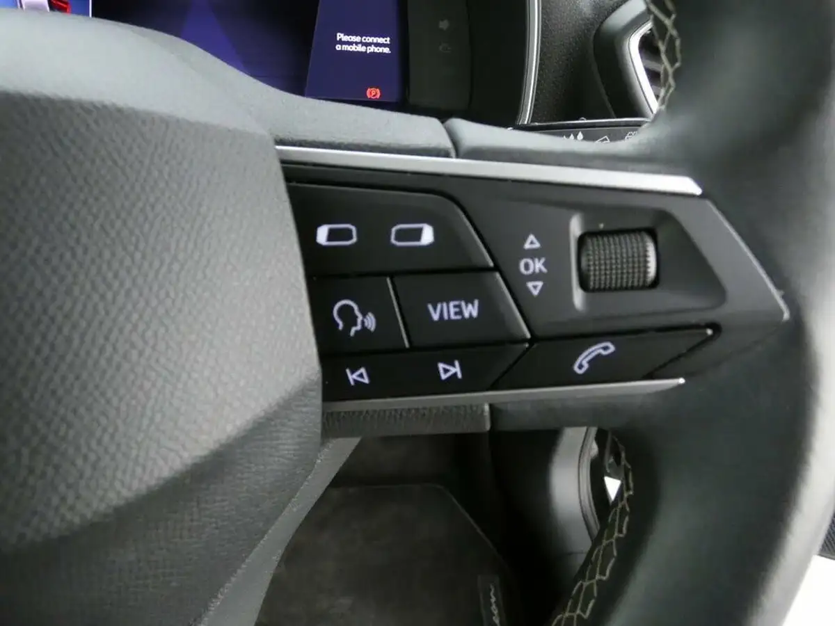 2020-seat-leon-15-tsi-evo-se-dynamic-hatchback-big-17