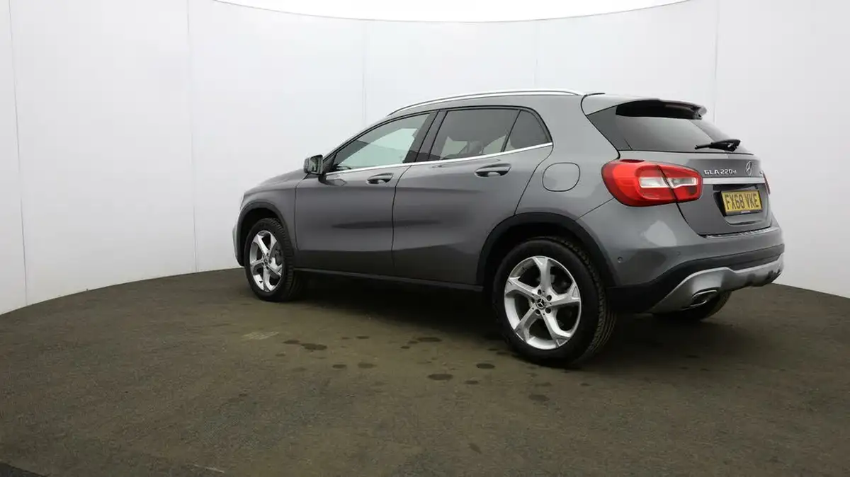 2018-mercedes-benz-gla-class-21d-gla-220d-sport-177ps-executivess-big-63