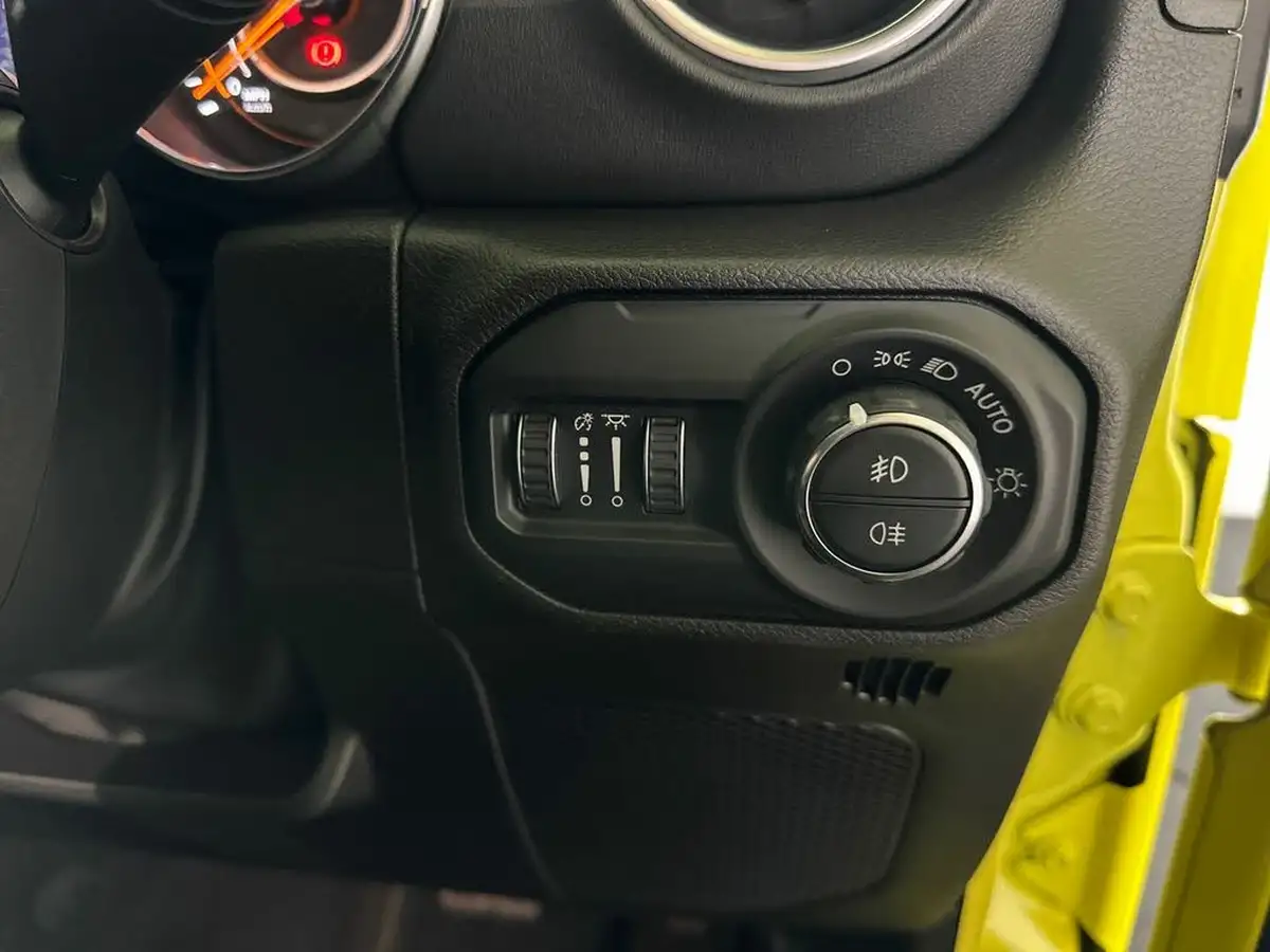 2023-jeep-wrangler-20-gme-overland-big-22