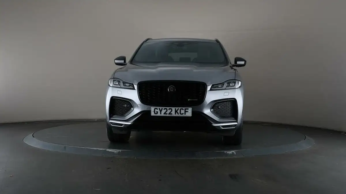 2022-jaguar-f-pace-20-p250-r-dynamic-black-big-49